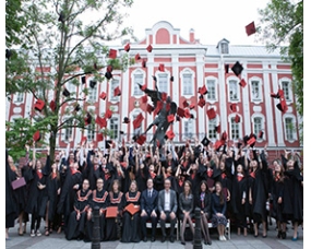 聖彼得(de)堡國(guó)立大(dà)學-俄羅斯最古老(lǎo)的(de)大(dà)學